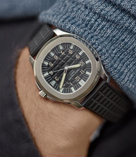 patek philippe 5065a aquanaut|patek philippe aquanaut strap price.